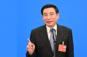 苗圩：發(fā)揮龍頭企業(yè)帶動作用，促進中小企業(yè)專精特新發(fā)展
