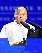 菲尼克斯（ 中國）投資有限公司戰(zhàn)略運(yùn)作總監(jiān)，菲尼克斯智能戰(zhàn)略推進(jìn)聯(lián)盟秘書長楊斌